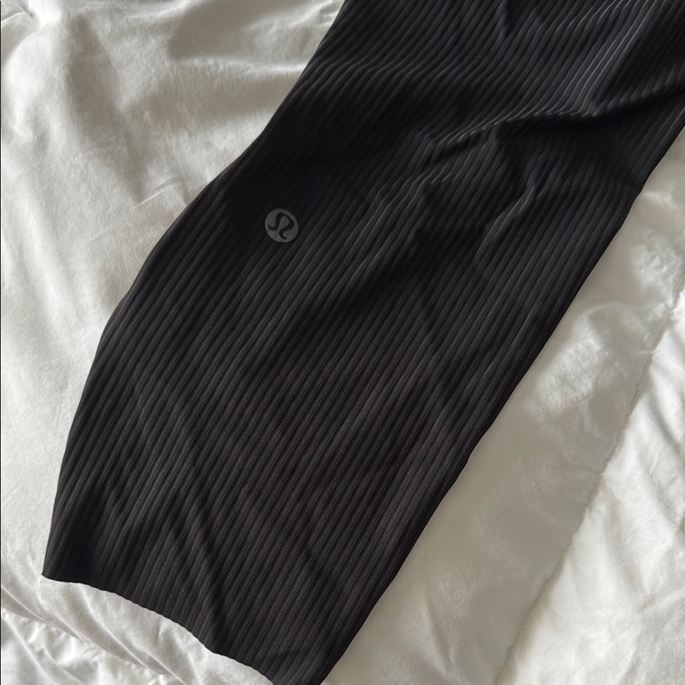 lululemon athletica Black High-Rise Leggings - Picture 3 of 4